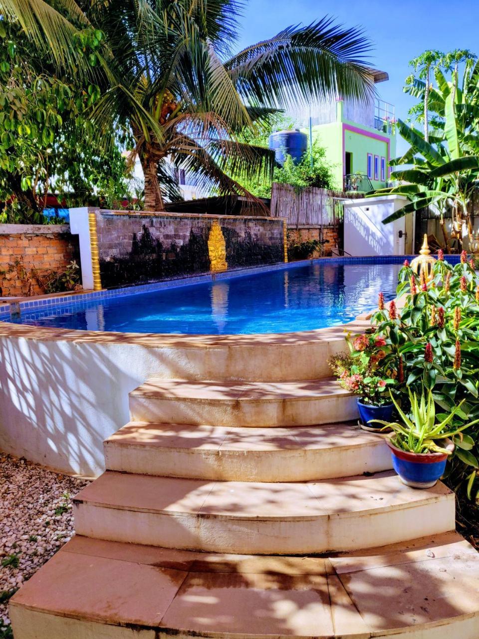 The Cashew Nut Villas Siem Reap Exterior photo